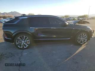 2024 Cadillac LYRIQ Luxury z VIN 1GYKPSRK5RZ106628, wystawiony jako Copart lot #79455674 z przebiegiem 5736 mil mil oraz Szkody całkowita. Historia ofert i sprzedaży dostępna na DreamBid. Obrazek 3.