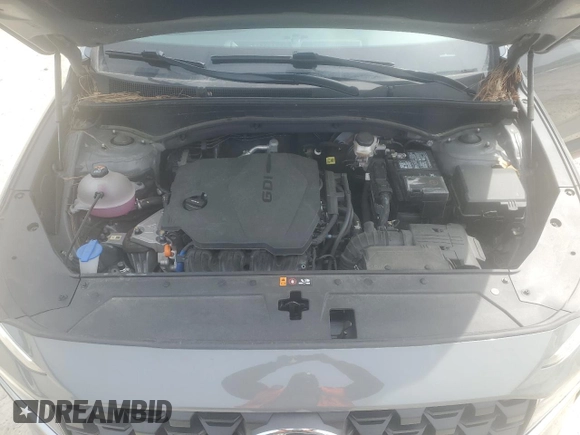 2023 Hyundai Santa Fe SE with VIN 5NMS1DAJ7PH496493, listed as a Copart auction lot 52546325 with 32,873 mi miles and Salvage title. Bid and sale history available at DreamBid. Image 11.
