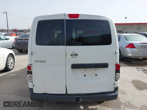 2017 Nissan NV200 S z VIN 3N6CM0KN1HK718121, wystawiony jako IAAI lot #41750406 z przebiegiem 95 249 mil mil oraz . Historia ofert i sprzedaży dostępna na DreamBid. Obrazek 16.
