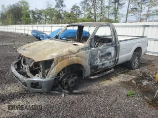 2016 Ford F-250 XLT z VIN 1FTBF2B63GEC56098, wystawiony jako Copart lot #54306645 z przebiegiem Nie podano mil oraz Nie do naprawy • Non repairable. Historia ofert i sprzedaży dostępna na DreamBid. Obrazek 1.