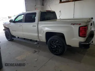 2015 Chevrolet Silverado 1500 LT with VIN 3GCUKREC6FG464613, listed as a Copart auction lot 51180085 with 93,304 mi miles and Salvage Title. Bid and sale history available at DreamBid. Image 2.