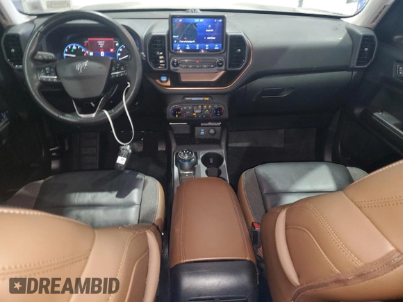 2022 Ford Bronco Sport Outer Banks with VIN 3FMCR9C6XNRD60239, listed as a Copart auction lot 61460025 with 72,123 mi miles and Clean title. Bid and sale history available at DreamBid. Image 8.