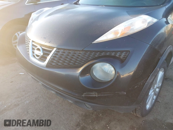 2011 Nissan Juke SL with VIN JN8AF5MR9BT010203, listed as a IAAI auction lot 41701075 with 152,600 mi miles. Bid and sale history available at carsss.com. Image 6.