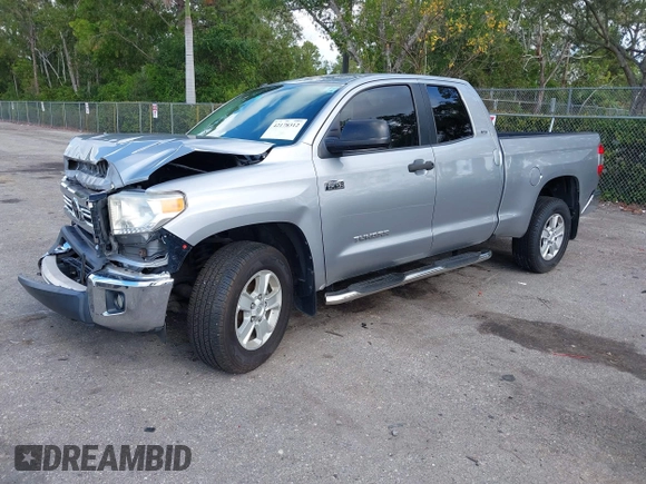 2017 Toyota Tundra SR5 z VIN 5TFRW5F10HX221961, wystawiony jako IAAI lot #42178312 z przebiegiem 54 904 mil mil oraz . Historia ofert i sprzedaży dostępna na DreamBid. Obrazek 17.