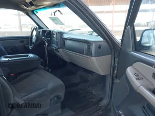 2002 Chevrolet Tahoe LT z VIN 1GNEK13ZX2J257347, wystawiony jako IAAI lot #42433634 z przebiegiem 252 817 mil mil oraz . Historia ofert i sprzedaży dostępna na DreamBid. Obrazek 5.