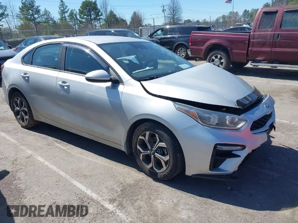 2019 Kia Forte LXS with VIN 3KPF24AD7KE016977, listed as a IAAI auction lot 41802342 with 132,177 mi miles. Bid and sale history available at carsss.com. Image 1.