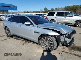 2017 Jaguar XF S with VIN SAJBG4BV1HCY48226, listed as a Copart auction lot 39578864 with 52,425 mi miles. Bid and sale history available at carsss.com. Image 4.
