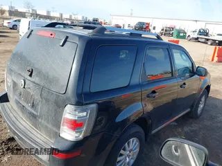 2009 Mercury Mariner Premier z VIN 4M2CU87G39KJ22933, wystawiony jako IAAI lot #41780392 z przebiegiem 126 972 mil mil oraz . Historia ofert i sprzedaży dostępna na DreamBid. Obrazek 4.