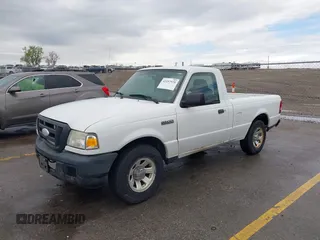 2006 Ford Ranger XL z VIN 1FTYR10U56PA57506, wystawiony jako IAAI lot #42157970 z przebiegiem 144 283 mil mil oraz . Historia ofert i sprzedaży dostępna na DreamBid. Obrazek 2.
