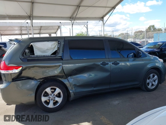 2014 Toyota Sienna L with VIN 5TDZK3DC6ES441417, listed as a IAAI auction lot 41950033 with 170,804 mi miles. Bid and sale history available at carsss.com. Image 13.