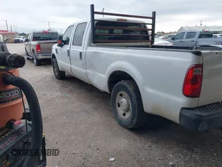 2008 Ford F-250 XL with VIN 1FTSW20578EE14423, listed as a IAAI auction lot 41233328 with 214,456 mi miles and . Bid and sale history available at DreamBid. Image 3.