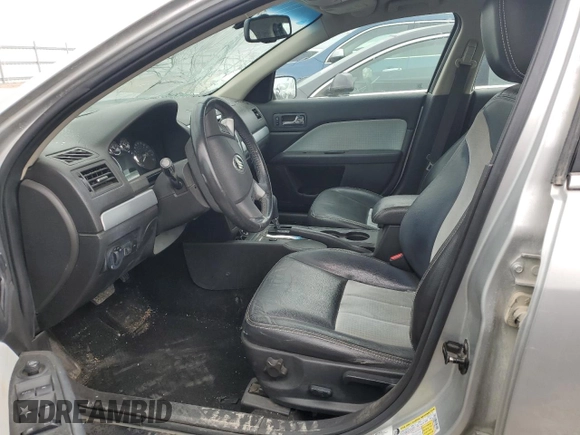 2009 Mercury Milan with VIN 3MEHM07Z29R631758, listed as a Copart auction lot 47096485 with Not provided miles and Salvage title. Bid and sale history available at DreamBid. Image 7.
