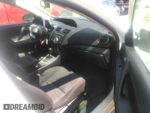 2011 Mazda Mazda3 i Sport with VIN JM1BL1UG1B1466580, listed as a IAAI auction lot 37063357 with 168,010 mi miles. Bid and sale history available at carsss.com. Image 5.