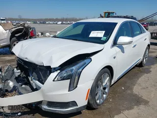 2019 Cadillac XTS with VIN 2G61L5S33K9129247, listed as a IAAI auction lot 41739568 with 39,488 mi miles. Bid and sale history available at carsss.com. Image 2.