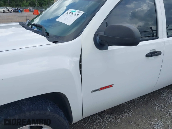 2008 Chevrolet Silverado 1500 with VIN 3GCEC13Y18G194470, listed as a IAAI auction lot 42175368 with 316,159 mi miles and . Bid and sale history available at DreamBid. Image 6.