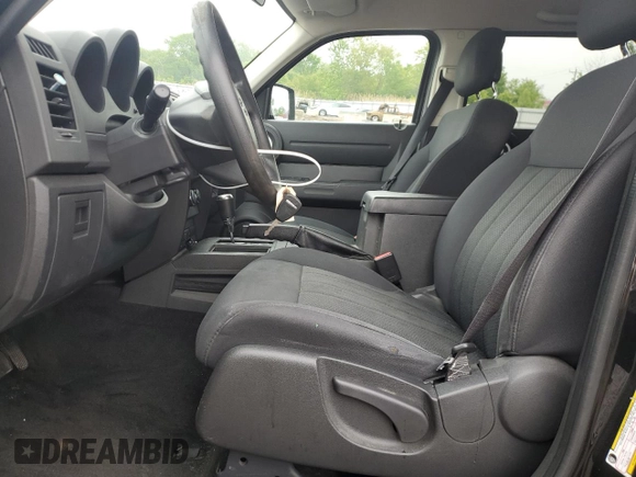 2011 Dodge Nitro Heat with VIN 1D4PT4GK7BW597557, listed as a Copart auction lot 58973335 with 180,958 mi miles and Salvage title. Bid and sale history available at DreamBid. Image 7.