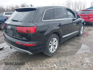 2018 Audi Q7 Premium Plus with VIN WA1LAAF71JD034960, listed as a IAAI auction lot 42075816 with 107,481 mi miles. Bid and sale history available at carsss.com. Image 4.