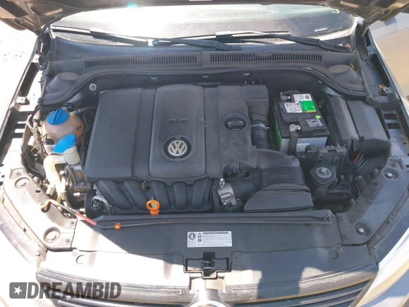 2011 Volkswagen Jetta SE with VIN 3VWDZ7AJ6BM392678, listed as a IAAI auction lot 42828544 with 128,706 mi miles and . Bid and sale history available at DreamBid. Image 10.