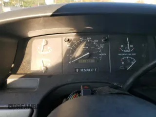 1992 Ford F-150 with VIN 1FTDF15Y9NLA29099, listed as a Copart auction lot 76238474 with 235,130 mi miles and Salvage Title. Bid and sale history available at carsss.com. Image 9.