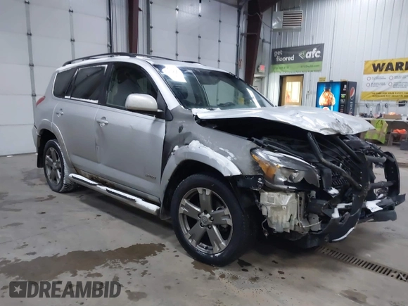 2008 Toyota RAV4 Sport with VIN JTMBK32V285047879, listed as a IAAI auction lot 41493882 with 229,642 mi miles. Bid and sale history available at carsss.com. Image 1.