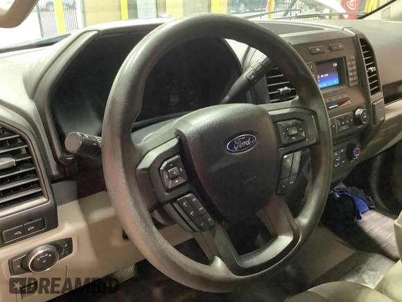 2015 Ford F-150 XL с VIN 1FTEX1CP1FKF08782, выставлен на аукционе IAAI как лот 42643080 с пробегом 201 869 миль миль и . История ставок и продаж доступна на DreamBid. Изображение 16.