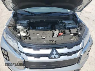 2022 Mitsubishi Outlander SE with VIN JA4APVAUXNU008843, listed as a Copart auction lot 69317784 with 33,638 mi miles and Salvage title. Bid and sale history available at DreamBid. Image 13.