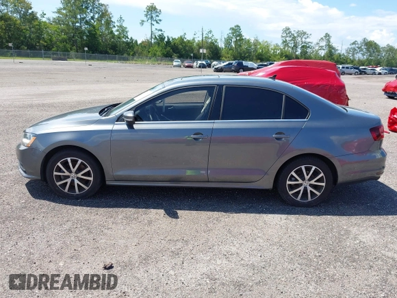 2017 Volkswagen Jetta SE with VIN 3VWDB7AJ4HM311934, listed as a IAAI auction lot 40417726 with 93,666 mi miles and . Bid and sale history available at DreamBid. Image 14.