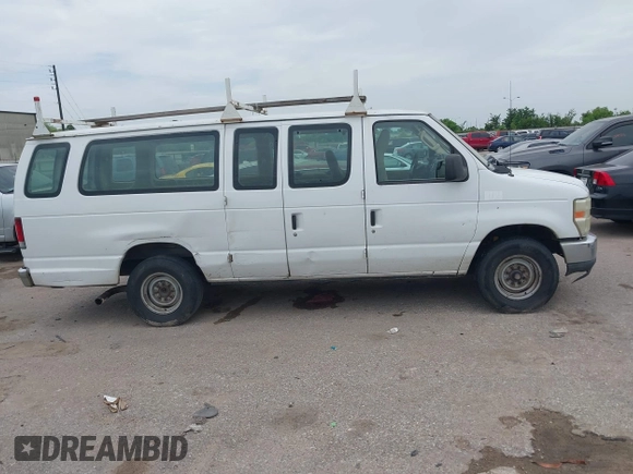2011 Ford Econoline Passenger XL z VIN 1FBSS3BL1BDA74975, wystawiony jako IAAI lot #42767748 z przebiegiem 250 839 mil mil oraz . Historia ofert i sprzedaży dostępna na DreamBid. Obrazek 13.