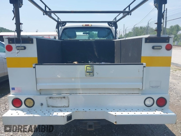 2015 Ford F-250 with VIN 1FDDF2B66FEA34884, listed as a IAAI auction lot 42434311 with 131,644 mi miles and . Bid and sale history available at DreamBid. Image 17.