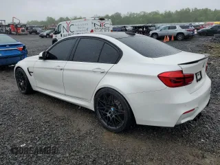 2018 BMW M3 z VIN WBS8M9C5XJ5L71702, wystawiony jako Copart lot #55657055 z przebiegiem Nie podano mil oraz Szkody całkowita. Historia ofert i sprzedaży dostępna na DreamBid. Obrazek 2.
