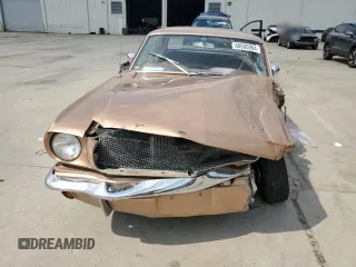 1965 Ford Mustang z VIN 5F07D184129, wystawiony jako Copart lot #66800994 z przebiegiem 85 909 mil mil oraz Szkody całkowita. Historia ofert i sprzedaży dostępna na DreamBid. Obrazek 5.