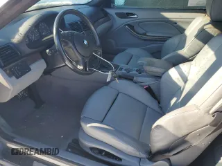 2003 BMW 3 Series 325Ci with VIN WBABS33453PG89032, listed as a Copart auction lot 87590865 with 118,107 mi miles and Salvage Title. Bid and sale history available at carsss.com. Image 7.