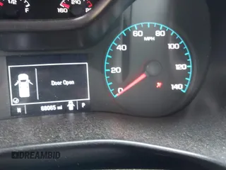 2021 Chevrolet Colorado 2WD LT z VIN 1GCGSCEN9M1226777, wystawiony jako IAAI lot #41895262 z przebiegiem 68 065 mil mil oraz . Historia ofert i sprzedaży dostępna na DreamBid. Obrazek 7.