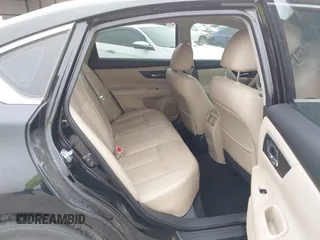 2018 Nissan Altima SR with VIN 1N4AL3APXJC156643, listed as a IAAI auction lot 41723175 with 144,368 mi miles and . Bid and sale history available at carsss.com. Image 8.