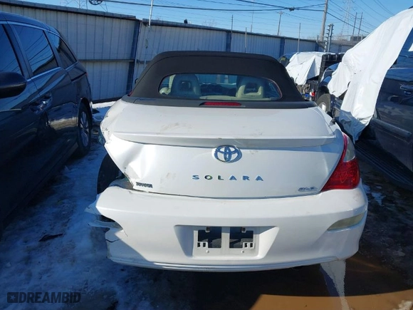2007 Toyota Camry Solara SE with VIN 4T1FA38P87U120105, listed as a IAAI auction lot 41359780 with 84,701 mi miles. Bid and sale history available at carsss.com. Image 16.