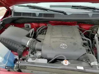 2020 Toyota Tundra SR5 с VIN 5TFDY5F16LX951029, выставлен на аукционе Copart как лот 61797235 с пробегом 50 695 миль миль и Списание • Salvage title. История ставок и продаж доступна на DreamBid. Изображение 14.