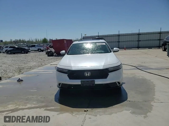 2024 Honda Accord Touring с VIN 1HGCY2F8XRA063808, выставлен на аукционе Copart как лот 52920665 с пробегом 7 813 миль миль и Списание • Salvage title. История ставок и продаж доступна на DreamBid. Изображение 13.