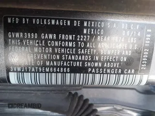 2014 Volkswagen Beetle 1.8T z VIN 3VWJ17AT9EM664866, wystawiony jako IAAI lot #42157223 z przebiegiem 36 381 mil mil oraz . Historia ofert i sprzedaży dostępna na DreamBid. Obrazek 9.
