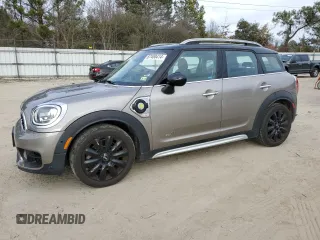 2018 MINI Countryman Cooper S E with VIN WMZYU7C41J3B86228, listed as a Copart auction lot 87400414 with 30,147 mi miles and Salvage Title. Bid and sale history available at carsss.com. Image 1.