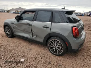 2023 MINI Hardtop 4 Door Cooper S z VIN WMW53DK04P2S81054, wystawiony jako Copart lot #55456315 z przebiegiem 22 468 mil mil oraz Szkoda całkowita • Salvage title. Historia ofert i sprzedaży dostępna na DreamBid. Obrazek 2.
