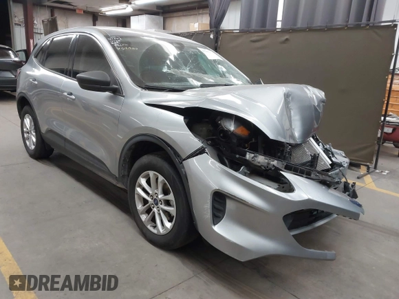 2022 Ford Escape SE with VIN 1FMCU9G6XNUA63389, listed as a IAAI auction lot 41265351 with 1 mi miles. Bid and sale history available at carsss.com. Image 1.