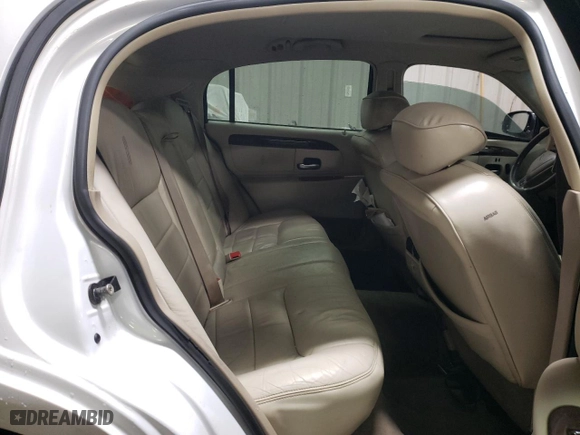 2002 Lincoln Town Car Sig. with VIN 1LNHM82W72Y655487, listed as a Copart auction lot 82911284 with 145,337 mi miles and Salvage Title. Bid and sale history available at carsss.com. Image 10.