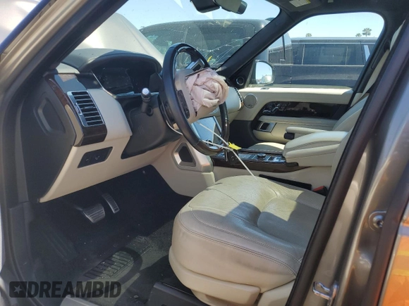 2021 Land Rover Range Rover P525 Westminster с VIN SALGS2SE1MA438693, выставлен на аукционе Copart как лот 56332455 с пробегом 41 651 миль миль и Списание • Salvage title. История ставок и продаж доступна на DreamBid. Изображение 7.