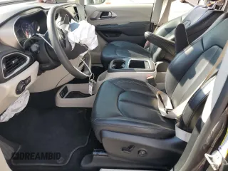 2021 Chrysler Pacifica Touring L with VIN 2C4RC1BG6PR597041, listed as a Copart auction lot 63331125 with 76,820 mi miles and Non repairable. Bid and sale history available at DreamBid. Image 7.