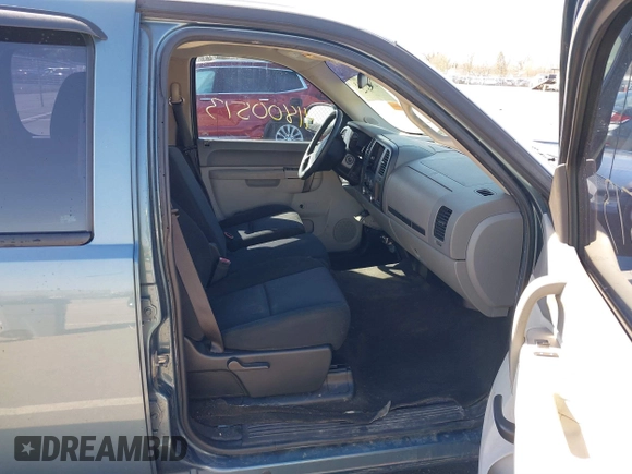 2010 GMC Sierra 1500 with VIN 3GTRCTEA7AG111448, listed as a IAAI auction lot 41800513 with Not Provided miles and . Bid and sale history available at DreamBid. Image 5.