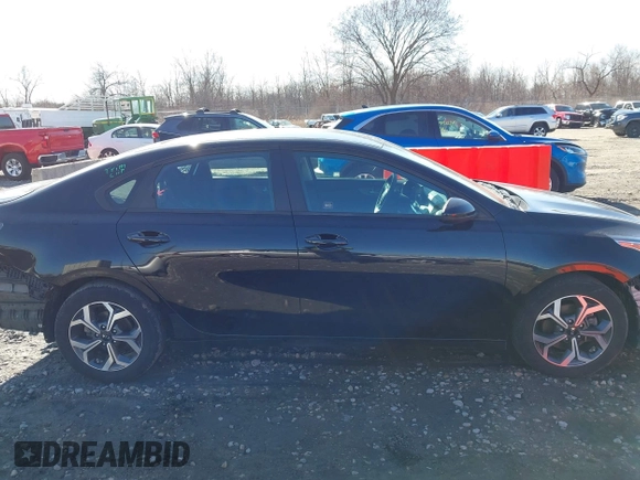 2021 Kia Forte LXS with VIN 3KPF24AD0ME302866, listed as a IAAI auction lot 42022415 with 41,999 mi miles and . Bid and sale history available at carsss.com. Image 13.