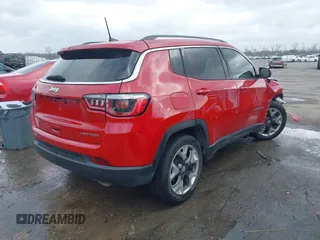 2019 Jeep Compass Limited with VIN 3C4NJCCB9KT793600, listed as a IAAI auction lot 41558619 with 75,682 mi miles. Bid and sale history available at carsss.com. Image 4.