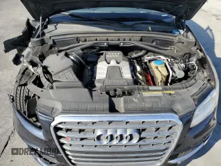 2015 Audi SQ5 Premium Plus with VIN WA1CGBFP8FA055723, listed as a Copart auction lot 75570984 with 0 mi miles and Salvage Title. Bid and sale history available at carsss.com. Image 13.