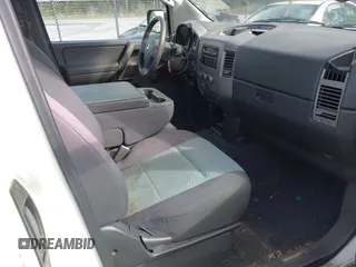 2005 Nissan Titan XE with VIN 1N6BA06A35N548121, listed as a IAAI auction lot 41872775 with 159,782 mi miles. Bid and sale history available at carsss.com. Image 5.