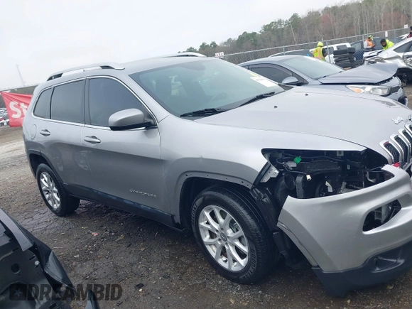 2016 Jeep Cherokee Latitude with VIN 1C4PJLCS7GW336973, listed as a IAAI auction lot 41769839 with 89,805 mi miles. Bid and sale history available at carsss.com. Image 14.